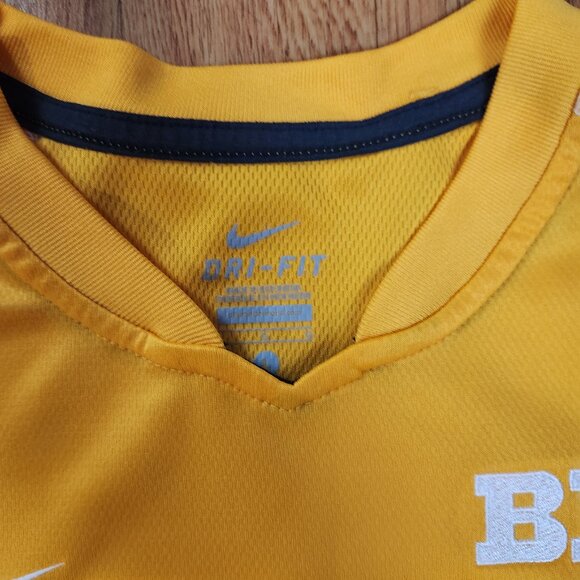 Iowa Hawkeyes Game Worn Soccer Jersey Big 10 Women #15 Sz. L - Picture 2 of 3